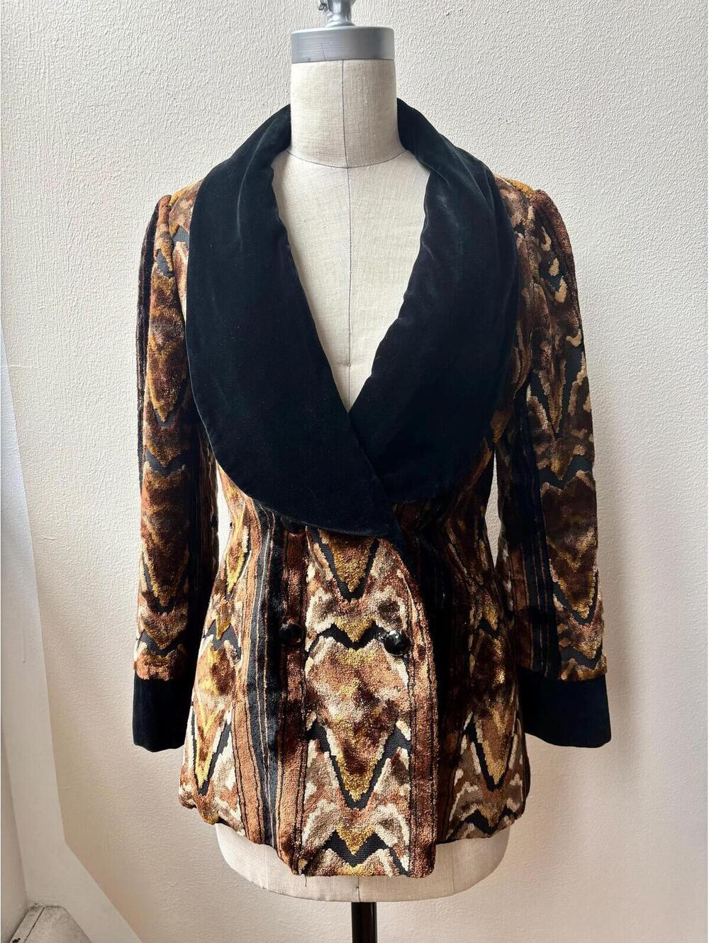 Vintage 1970s Anne Klein Tapestry Velvet Blazer